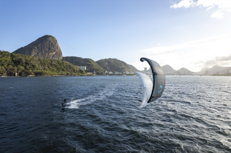 Kiteboarding and surfboards